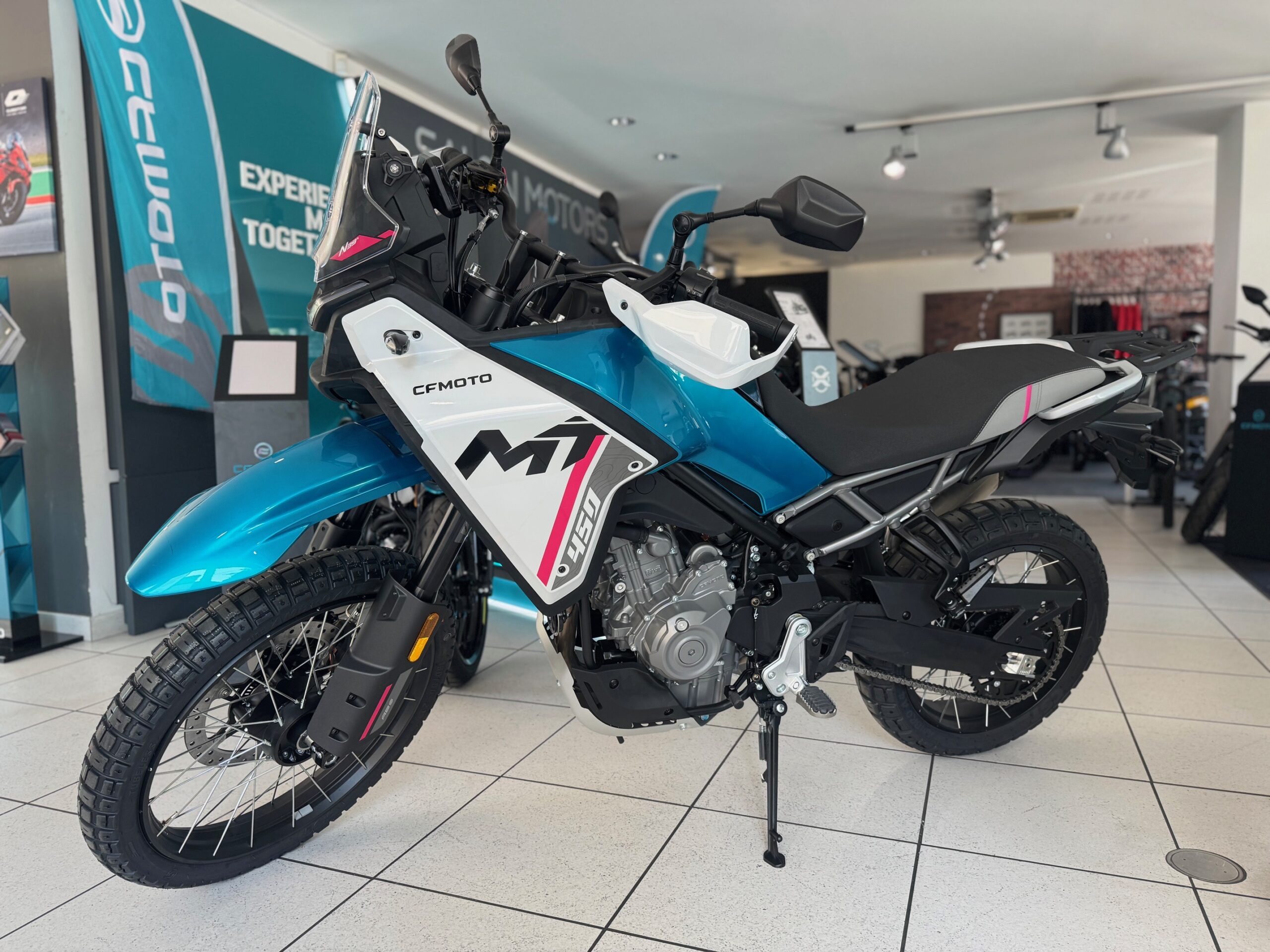 Lire la suite à propos de l’article CF MOTO 450 MT