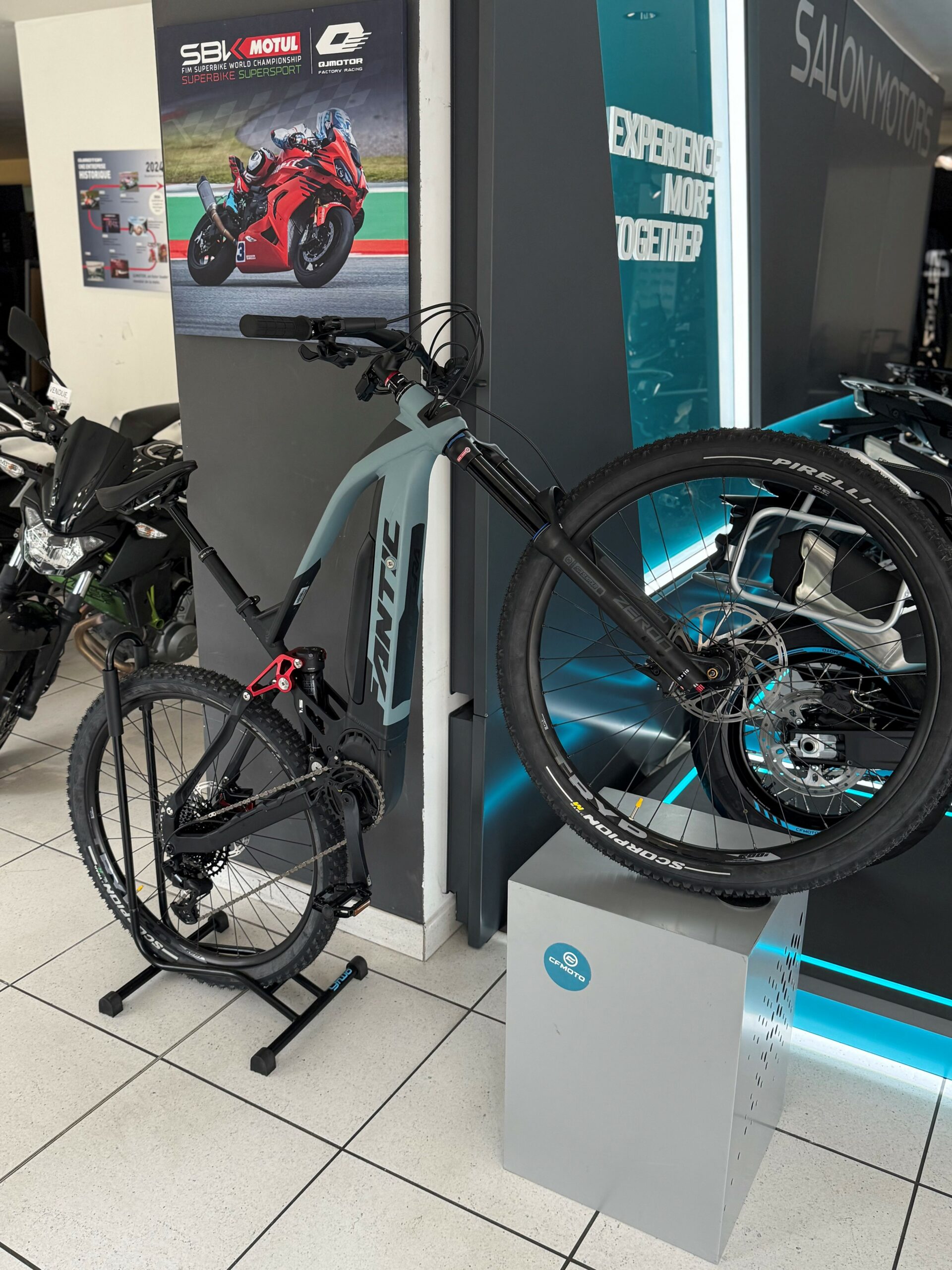 Lire la suite à propos de l’article Vélo électrique Fantic XTF 1.5 YAMAHA