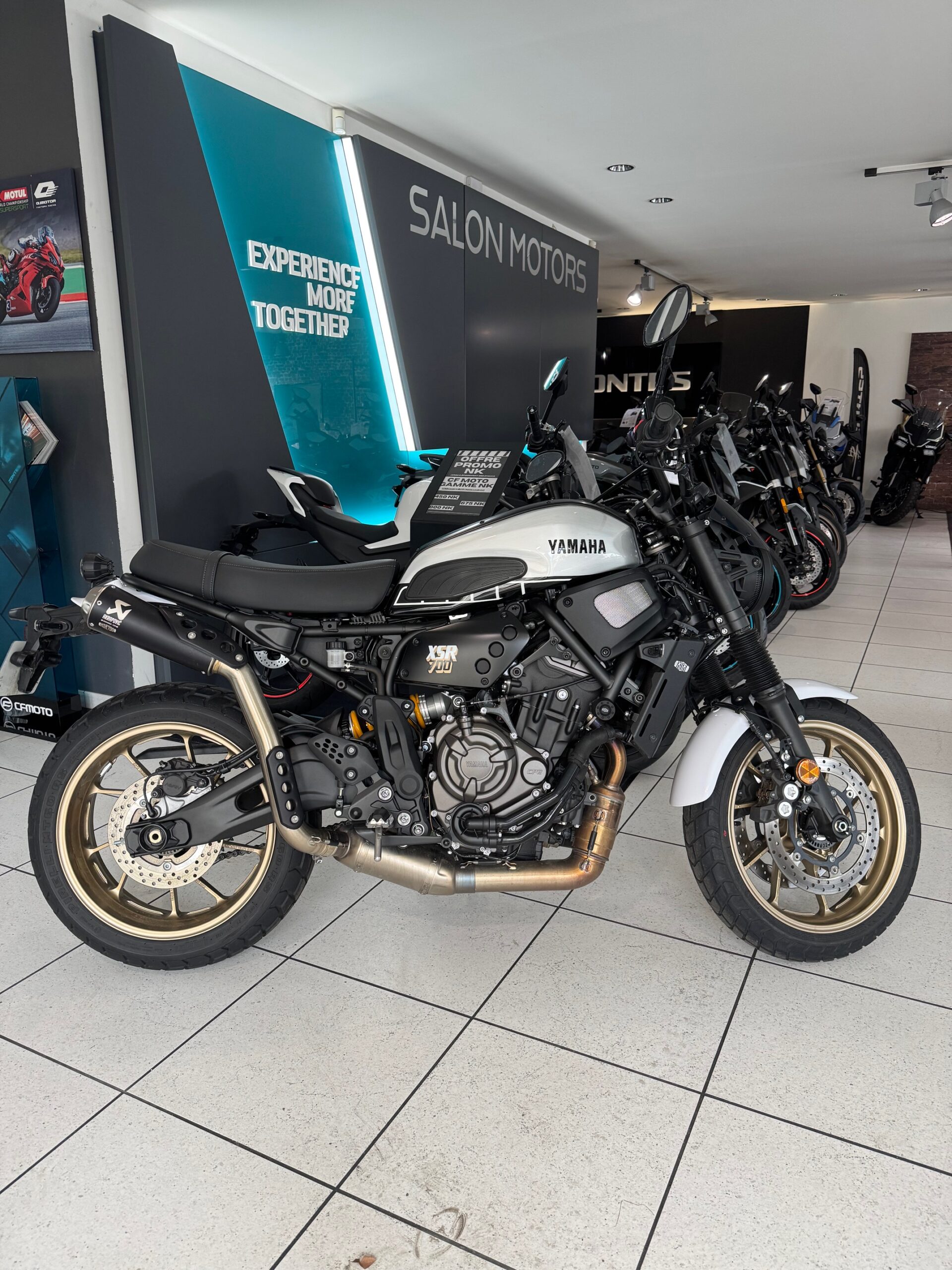 Lire la suite à propos de l’article Yamaha XSR 700